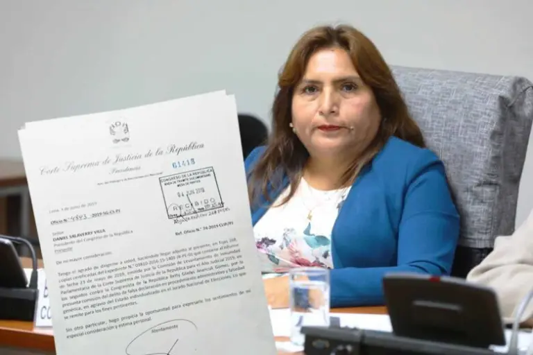 Poder Judicial pide levantar la inmunidad parlamentaria de Betty Ananculi - Política