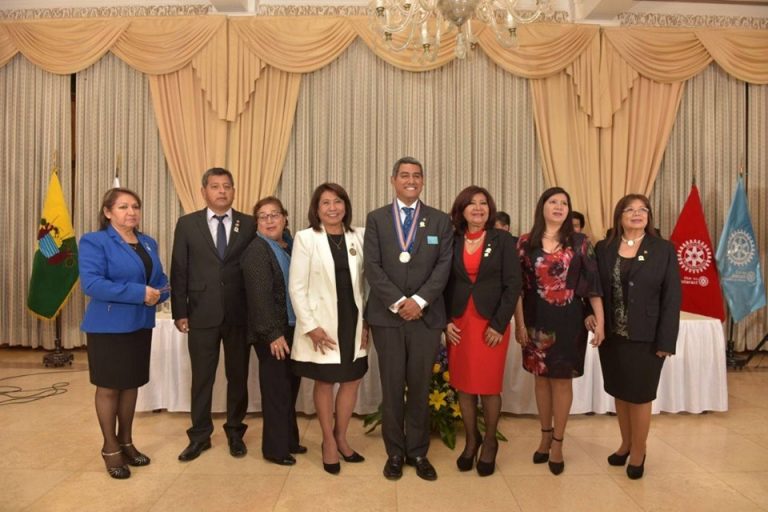 Regidor Rómulo Triveño García es el nuevo presidente del Rotary Club Ica - Perú