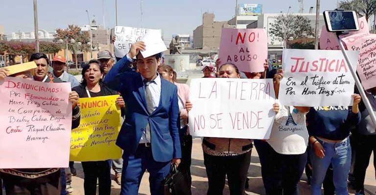 Denuncian a Comunidad Campesina por tráfico de terrenos en Ica - Ica
