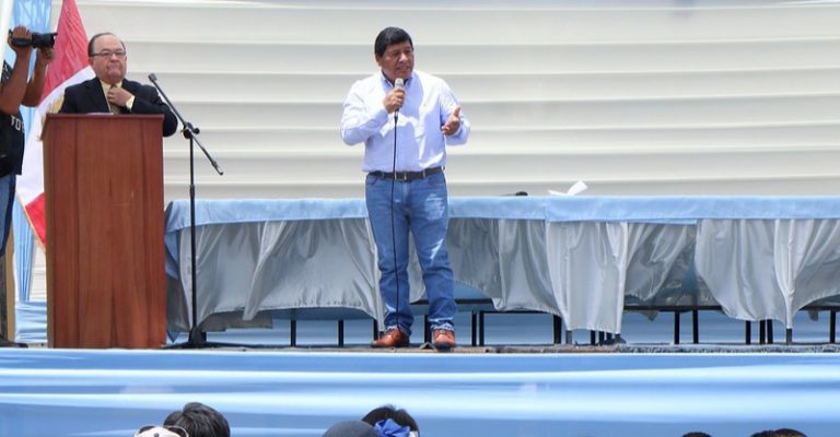 Gobernador confirma matrícula de ingresantes a la Universidad San Luis Gonzaga de Ica - Ica
