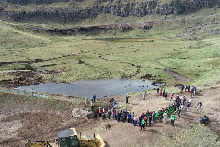Minagri anuncia nuevos proyectos de siembra y cosecha de agua para Ica y Huancavelica - Perú