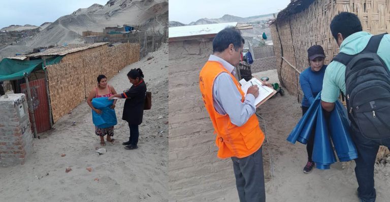 Por lluvias: Entregan plásticos a familias con viviendas precarias en Los Aquijes - Ica