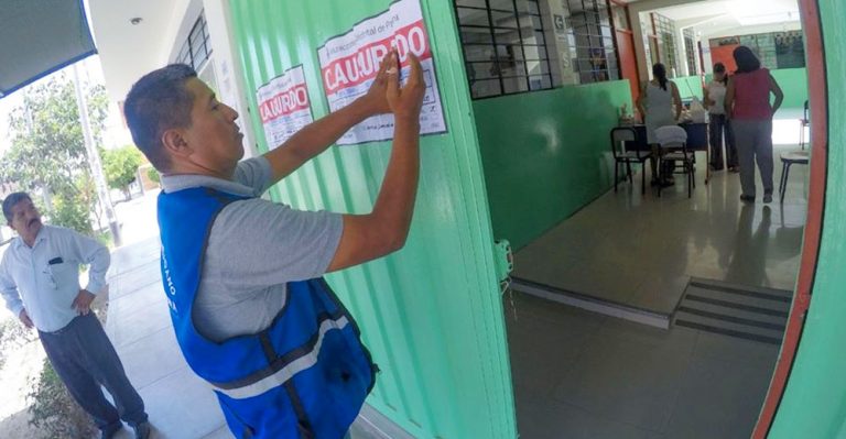 Clausuran colegios privados en Parcona previo al inicio del año escolar 2020 - Ica