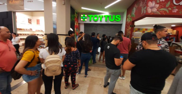 Ica: Trabajadora de Tottus en Plaza del Sol dio positivo en prueba de COVID-19 - Perú