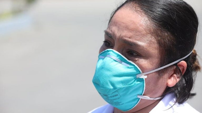 “Es mi vocación”: enfermera deja clínica para atender a pacientes con COVID-19 en EsSalud - Entretenimiento