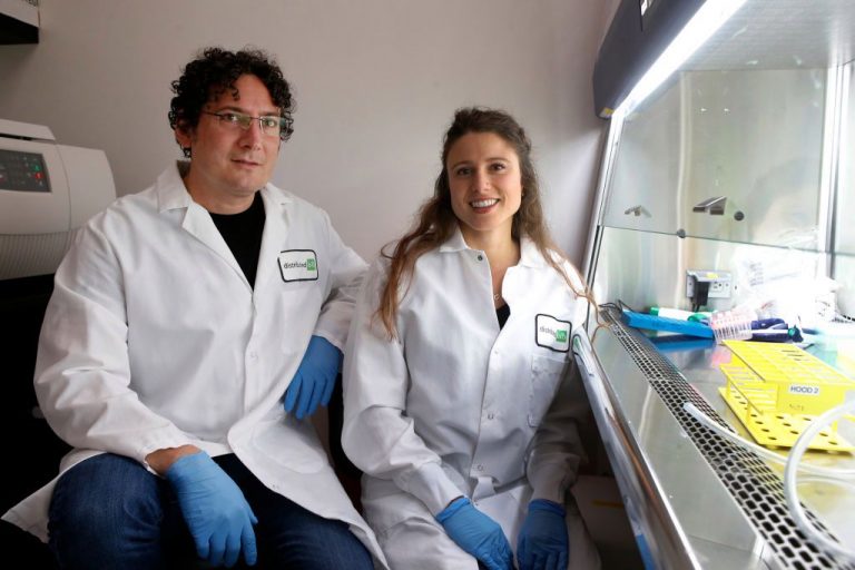 Médico de la serie “Pandemia” descubre posible cura del COVID-19 - Perú
