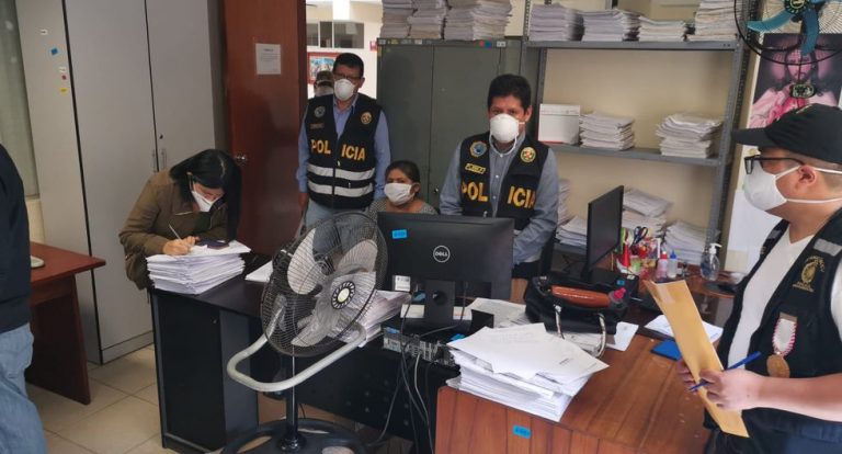 Ica: Intervienen a especialista de Juzgado de Familia que solicitó S/100 para facilitar excarcelación de un menor - Perú