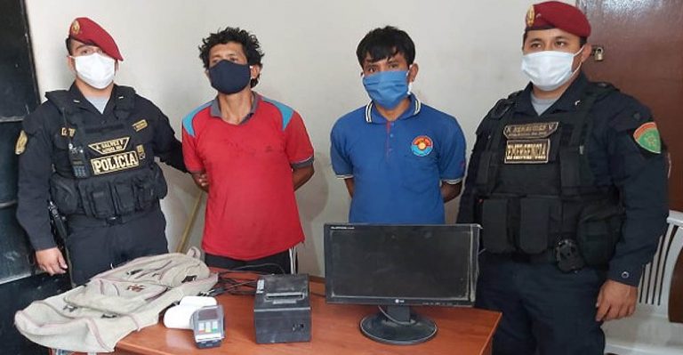 Ladrones entraron a robar a una cevichería cerrada en camino a Huacachina - Ica