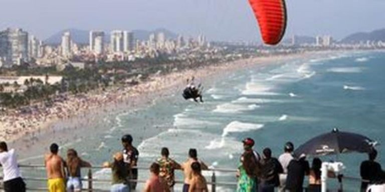 Brasileños relajan cuidados contra el coronavirus y desbordan las playas (FOTOS) - Internacional