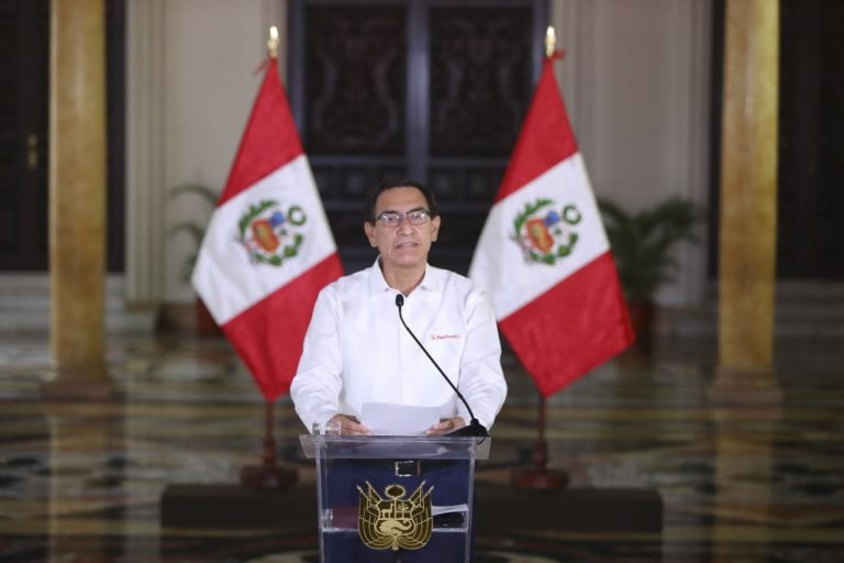 Martín Vizcarra promulga ley que prohíbe postular a las elecciones a sentenciados en primera instancia - Perú