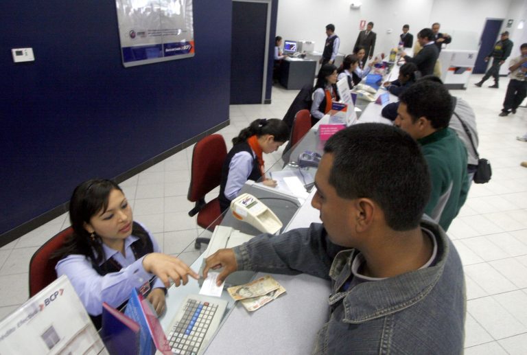 Congreso aprobó reprogramación y congelamiento de deudas con los bancos ¿de qué trata? - Perú
