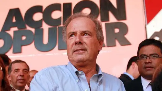Alfredo Barnechea renuncia a su precandidatura presidencial en Acción Popular - Política