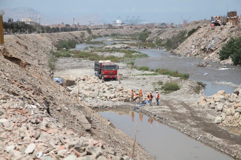 Recomiendan a municipios tomar acciones preventivas para evitar inundaciones por temporada de lluvias - Perú