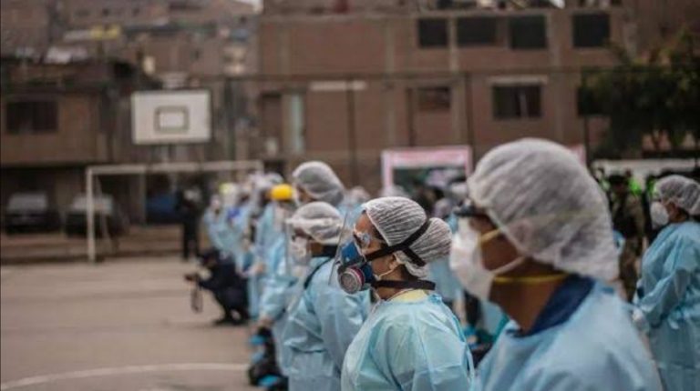 Federación Médica ratifica huelga nacional indefinida para este 13 de enero - Perú