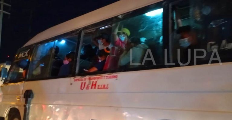 INDIGNANTE: Micro de Ica se traslada repleto de pasajeros a horas de iniciarse la cuarentena - Ica