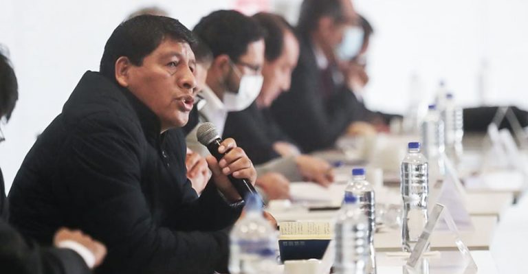 Gobernador de Ica a Castillo: «pasaron más de 72 horas y los delincuentes extranjeros siguen en nuestro país» - Política