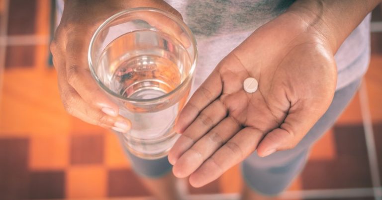Por qué no deberíamos tomar paracetamol para la resaca - Perú