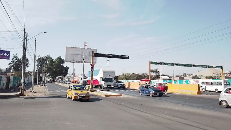 Vía Ica-Guadalupe permanece a oscuras por falta de alumbrado - Ica