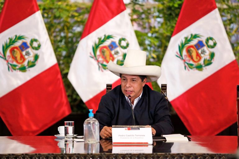 Presidente Castillo dice que ya dará entrevistas a periodistas desde enero 2022 - Perú