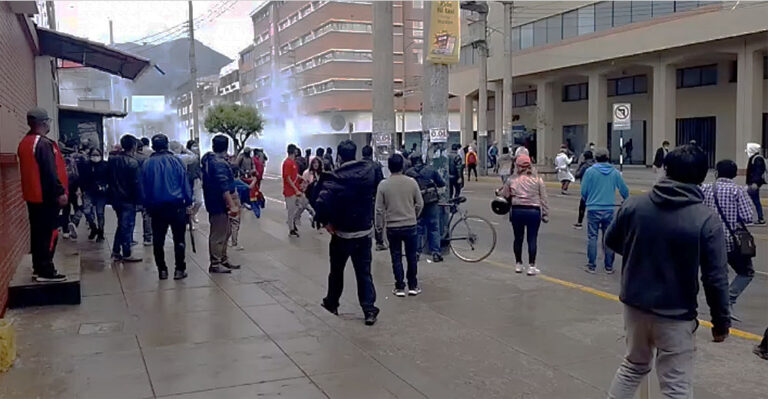 Arde Huancayo: Confirman tres muertos, grandes destrozos y saqueos por paro de transportistas - Perú