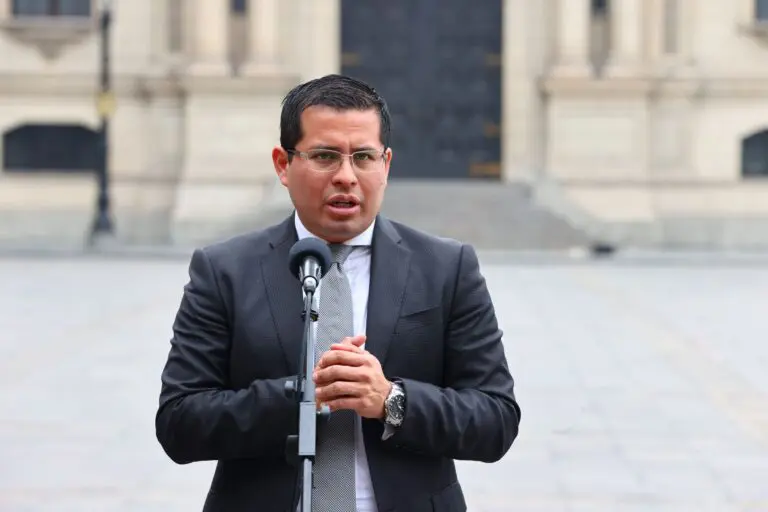 Benji Espinoza renuncia a la defensa legal de Pedro Castillo y la primera dama Lilia Paredes - Política