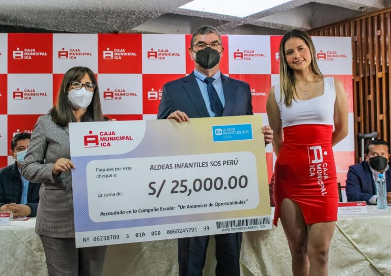 Caja Ica entrega un donativo de S/25,000 para ONG «Aldeas Infantiles» - Ica