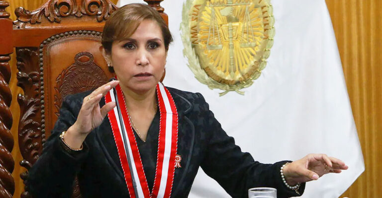 Lo había negado, pero Patricia Benavides sí pidió a otra fiscal que no investigue a su hermana - Política