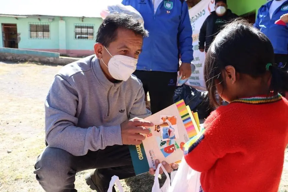 Designan a iqueño Carlos Medina Siguas como viceministro en el Ministerio de Educación