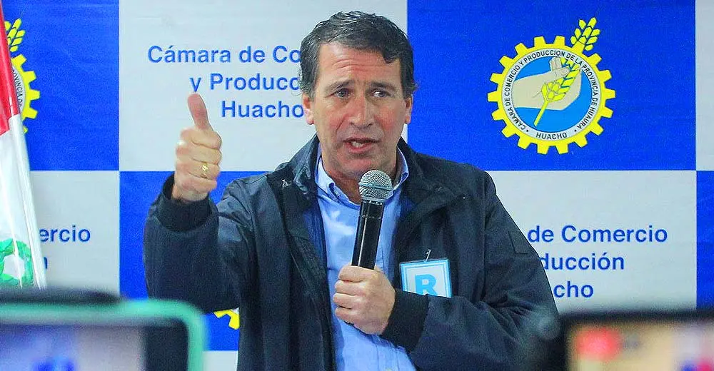 Rafael Santos: Delincuentes ingresaron a su casa Chincha y secuestraron a su familia