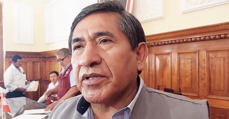 ¡El congresista mentiroso! fujimorista Huamán Coronado dice que votará en contra de la vacancia - Política