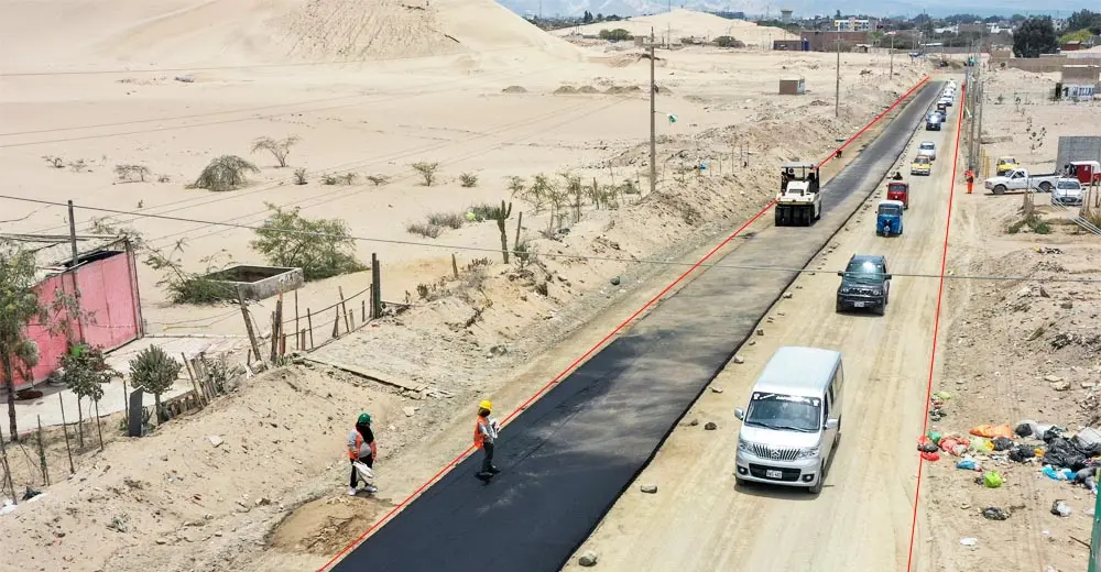 Ica: Inician el asfaltado de la carretera hacia la playa de Carhuaz
