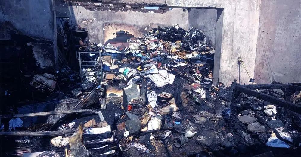Ica: Se incendia importante casa museo con casi cuatro mil libros sobre la cultura iqueña