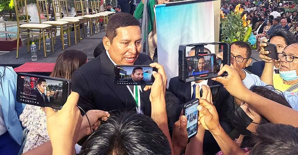 Alcalde Lenin Cruces: "Hemos encontrado la Municipalidad de Parcona totalmente quebrada"