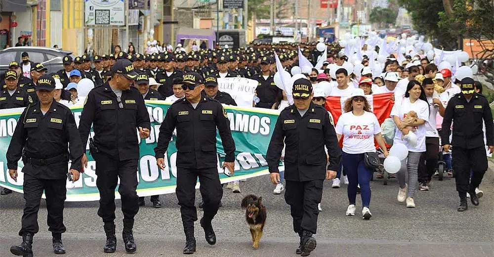 Dina Boluarte y PNP convocan a "Marcha por la paz" para frenar manifestaciones contra el gobierno