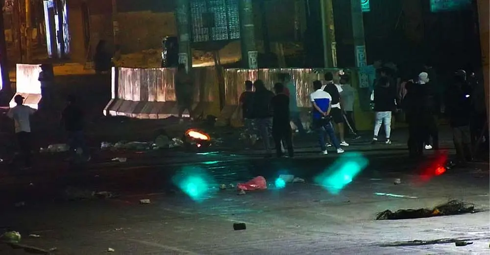 Ica: El día culmina con más bloqueos tras enfrentamientos en la Panamericana Sur