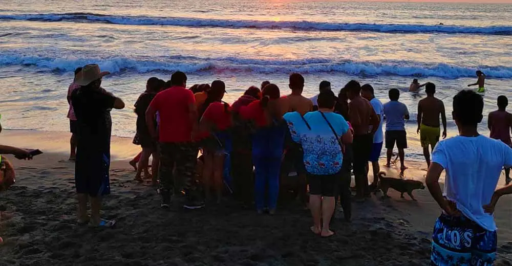 Ica: Menores de 12 y 14 años mueren ahogados en la playa Socorro de Chincha