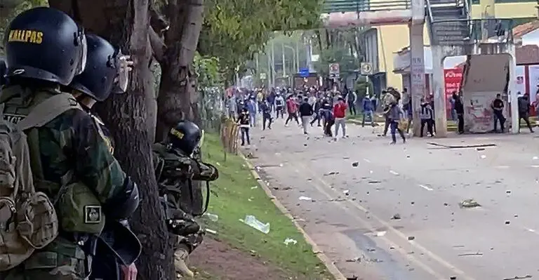 Cusco: Enfrentamientos deja un fallecido, 33 heridos, un paciente por impacto de bala y 6 detenidos - Perú