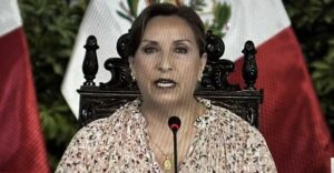 Dina Boluarte: "Quién los financia, porque no están trabajando y qué dinero están llevando a sus hogares"