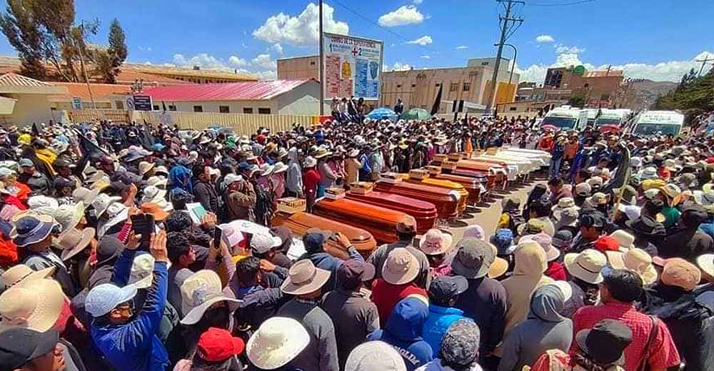 Duelo en Juliaca: Funerarias donan ataúdes para los 17 fallecidos en protesta contra Dina Boluarte