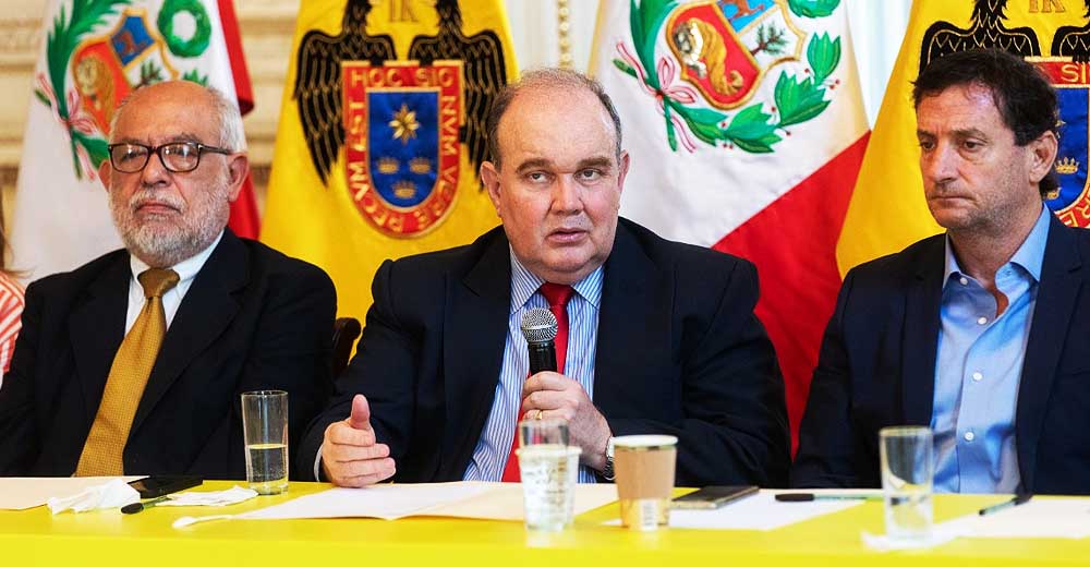 Rafael López Aliaga: En campaña dijo que eliminaría los peajes, ahora dice que tendrá que renegociar