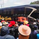 Yarita Lizeth dispuso su bus de artista para trasladar manifestantes de Juliaca hacia Lima