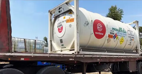 Policía retiene trailer con 20 toneladas de oxigeno en Pisco y no puede llegar a Ica por los bloqueos