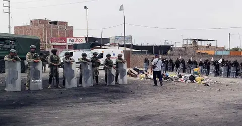 Barrer Barrio Chino, por César Panduro