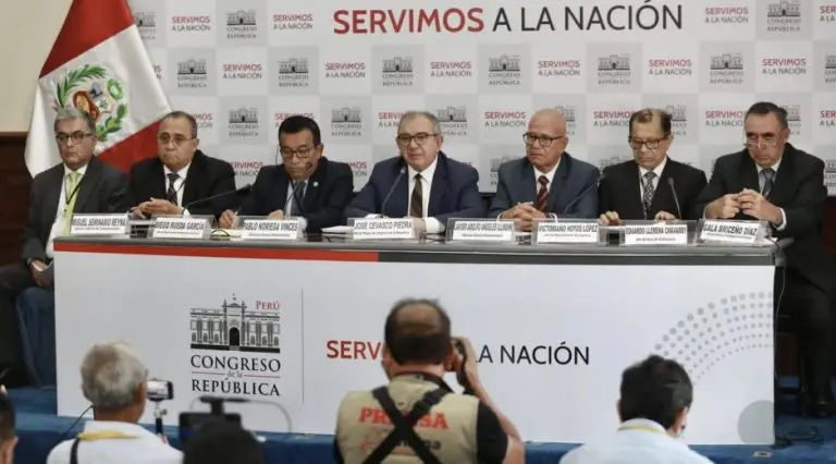 Parlamentarios del Congreso se quedan sin Buffet tras escándalo y ahora tendrá que pagar por menú - Perú