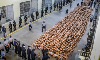 Gobierno de Nayib Bukele en El Salvador: Manda a trasladar a miles de presos a una megacarcel