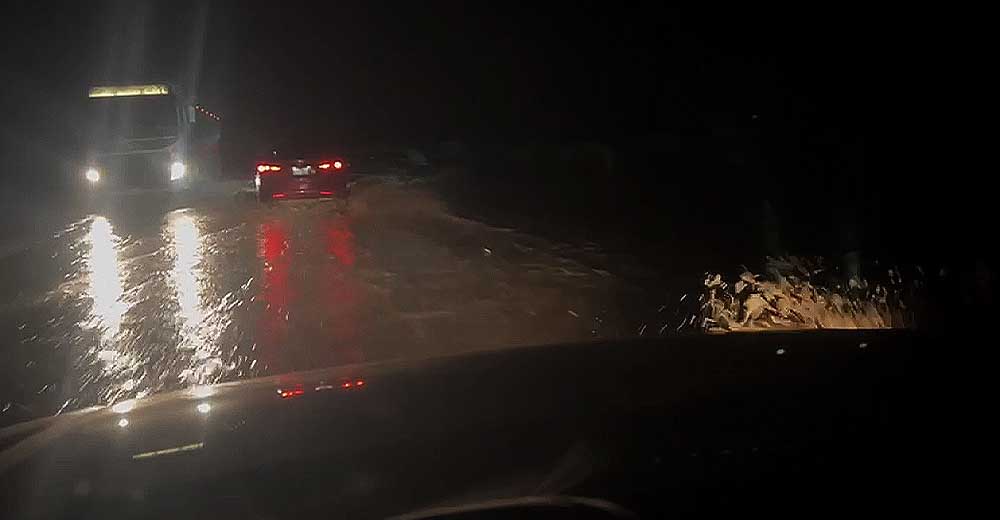 Huaicos bloquean la Panamericana Sur entre Ica y Santa Cruz de Palpa