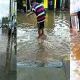 Ica: Se inunda Casa Blanca en el distrito de Santiago y piden ayuda urgente
