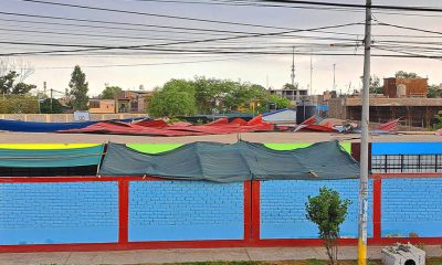 Ica: Fuerte viento destruye techo de calamina del colegio San Idelfonso en La Tinguiña