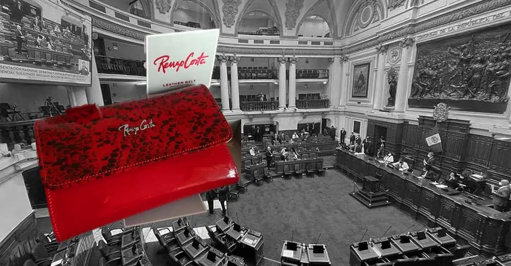 Con dinero del estado regalan costosas billeteras Renzo Costa para congresistas por Día de la Madre