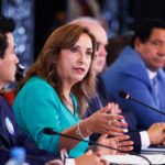 Fiscalía cita a la presidenta Dina Boluarte para responder por muertes en las protestas